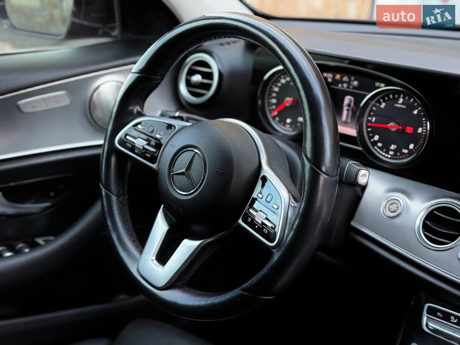 2018 Mercedes-Benz E-klasse - мініатюра 30