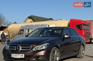 Седан Mercedes-Benz E-Class 2014 в Черновцах