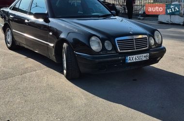 Седан Mercedes-Benz E-Class 1999 в Днепре