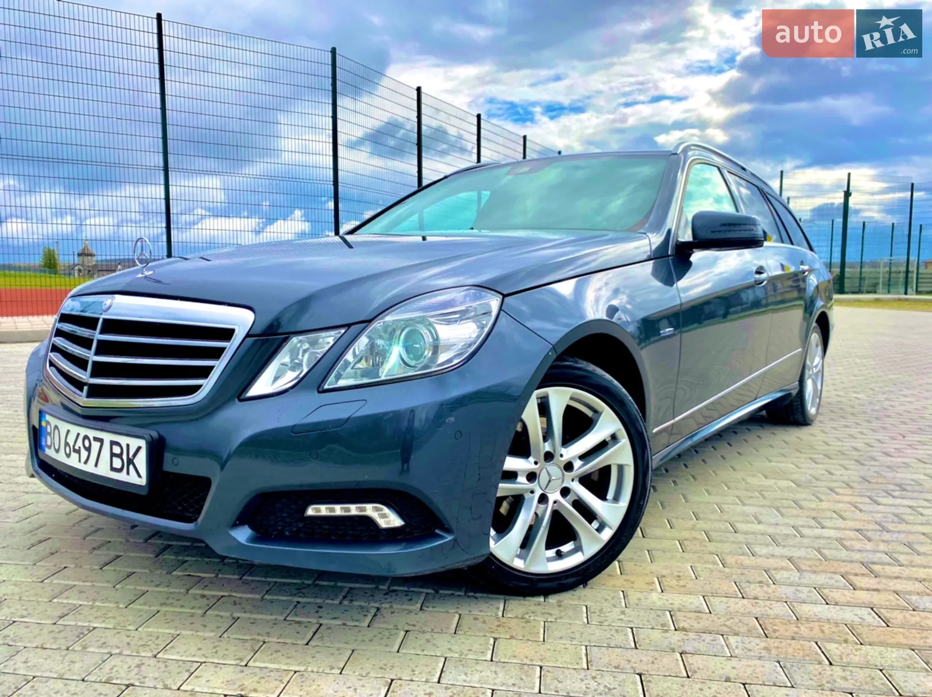 2010 Mercedes-Benz E-klasse - мініатюра 5