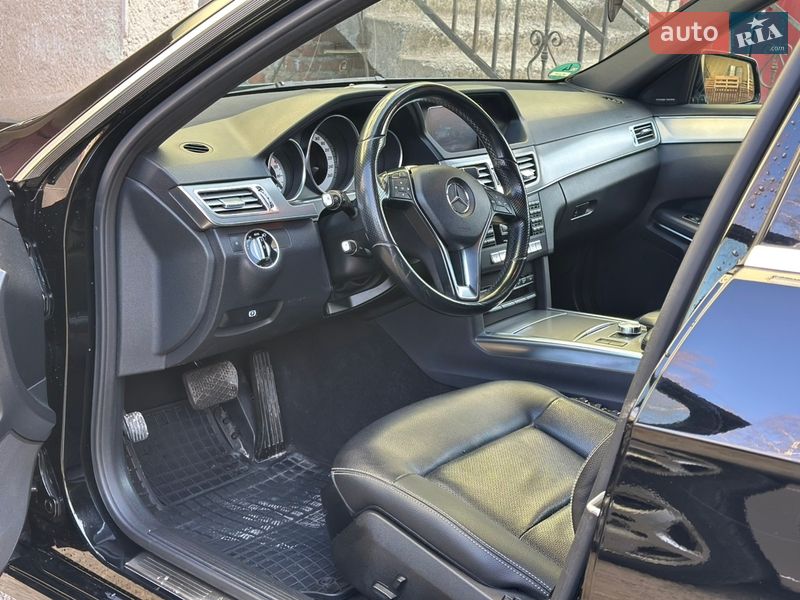 Универсал Mercedes-Benz E-Class 2013 в Ивано-Франковске