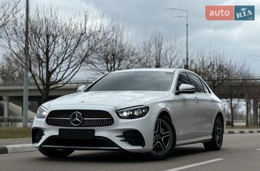 Седан Mercedes-Benz E-Class 2023 в Киеве