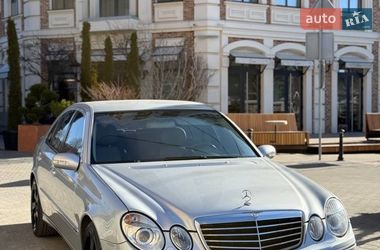 Седан Mercedes-Benz E-Class 2006 в Киеве