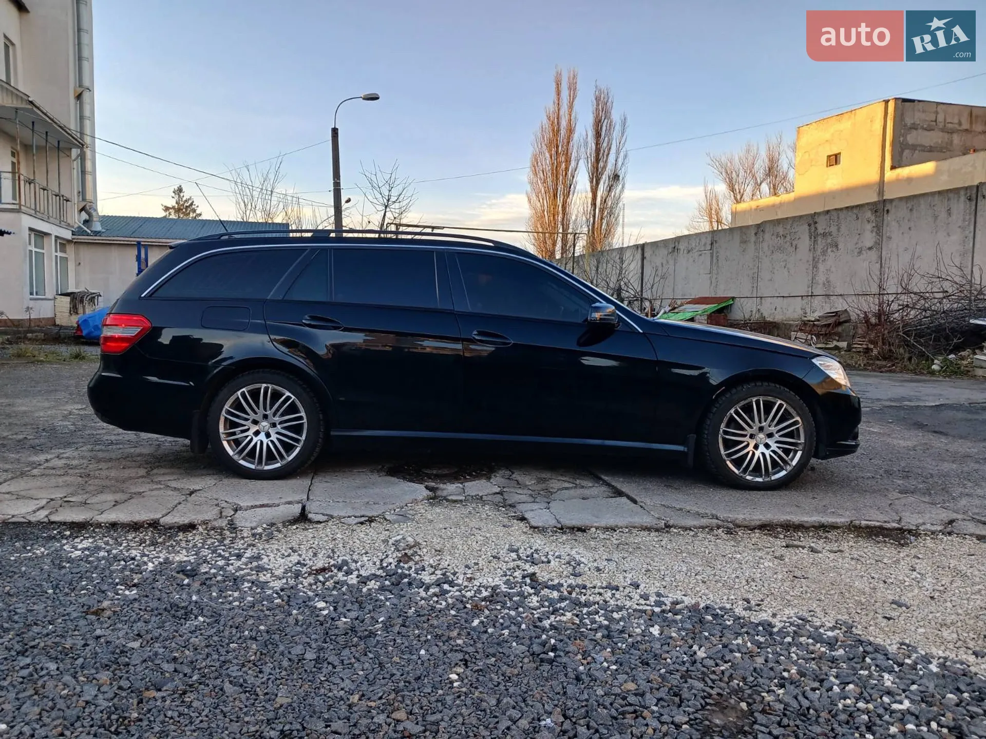 2010 Mercedes-Benz E-klasse - мініатюра 35