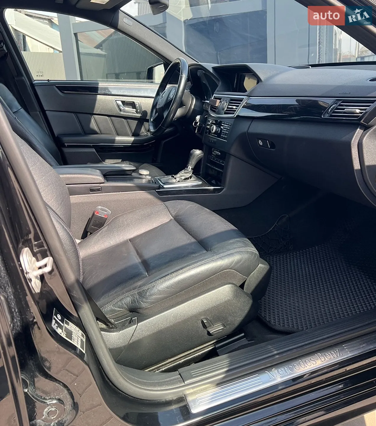 2011 Mercedes-Benz E-klasse - мініатюра 22