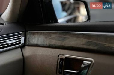 Седан Mercedes-Benz E-Class 2010 в Киеве