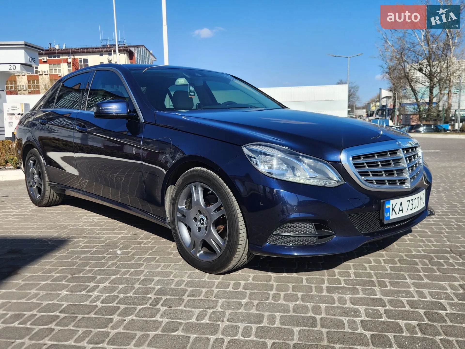 2013 Mercedes-Benz E-klasse - мініатюра 7