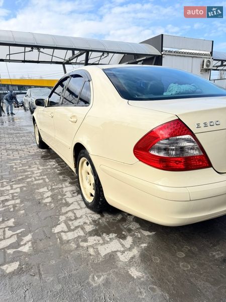 Седан Mercedes-Benz E-Class 2004 в Киеве фото 4 Седан Mercedes-Benz E-Class 2004 в Киеве