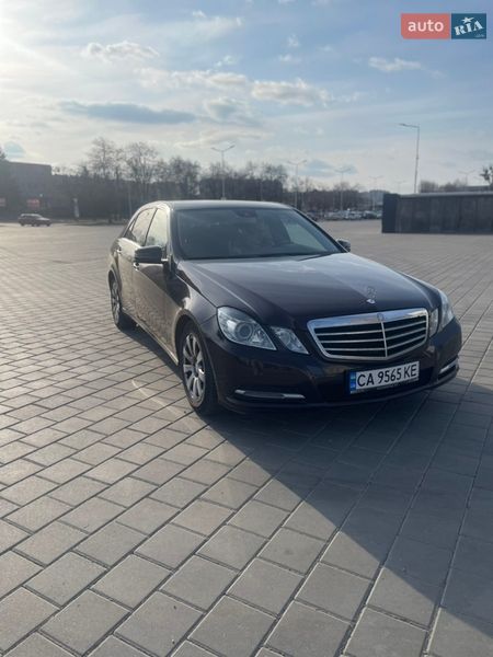 Седан Mercedes-Benz E-Class 2012 в Черкассах