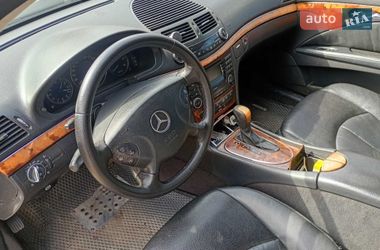 Седан Mercedes-Benz E-Class 2003 в Дніпрі