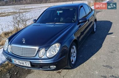 Седан Mercedes-Benz E-Class 2002 в Радехове