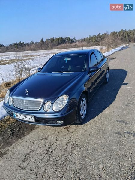 Mercedes-Benz E-Class 2002