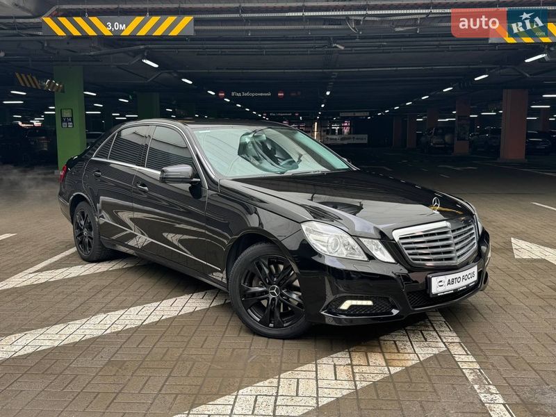 Mercedes-Benz E-Class 2009
