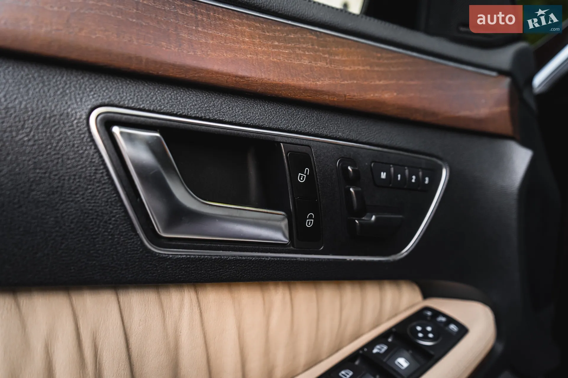2011 Mercedes-Benz E-klasse - мініатюра 26