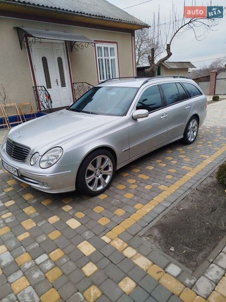 Mercedes-Benz E-Class 2003