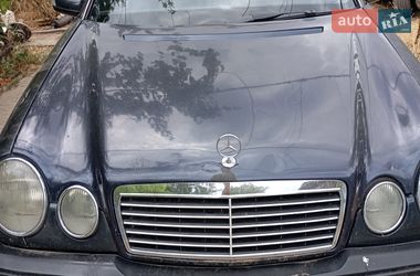 Седан Mercedes-Benz E-Class 1999 в Белгороде-Днестровском