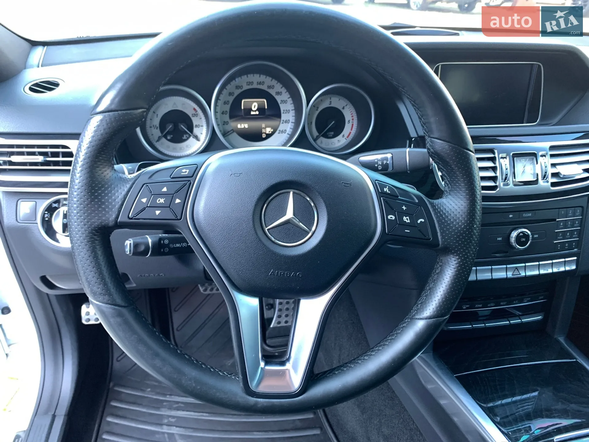 2015 Mercedes-Benz E-klasse - мініатюра 26