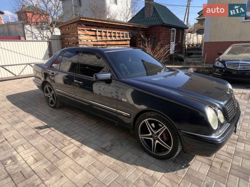 Mercedes-Benz E-Class 1997