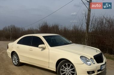 Седан Mercedes-Benz E-Class 2007 в Ивано-Франковске