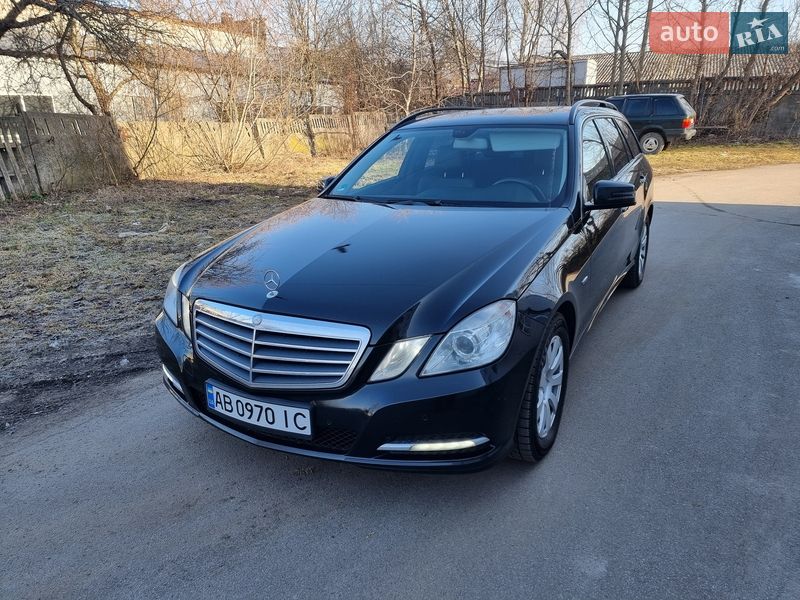Mercedes-Benz E-Class 2011