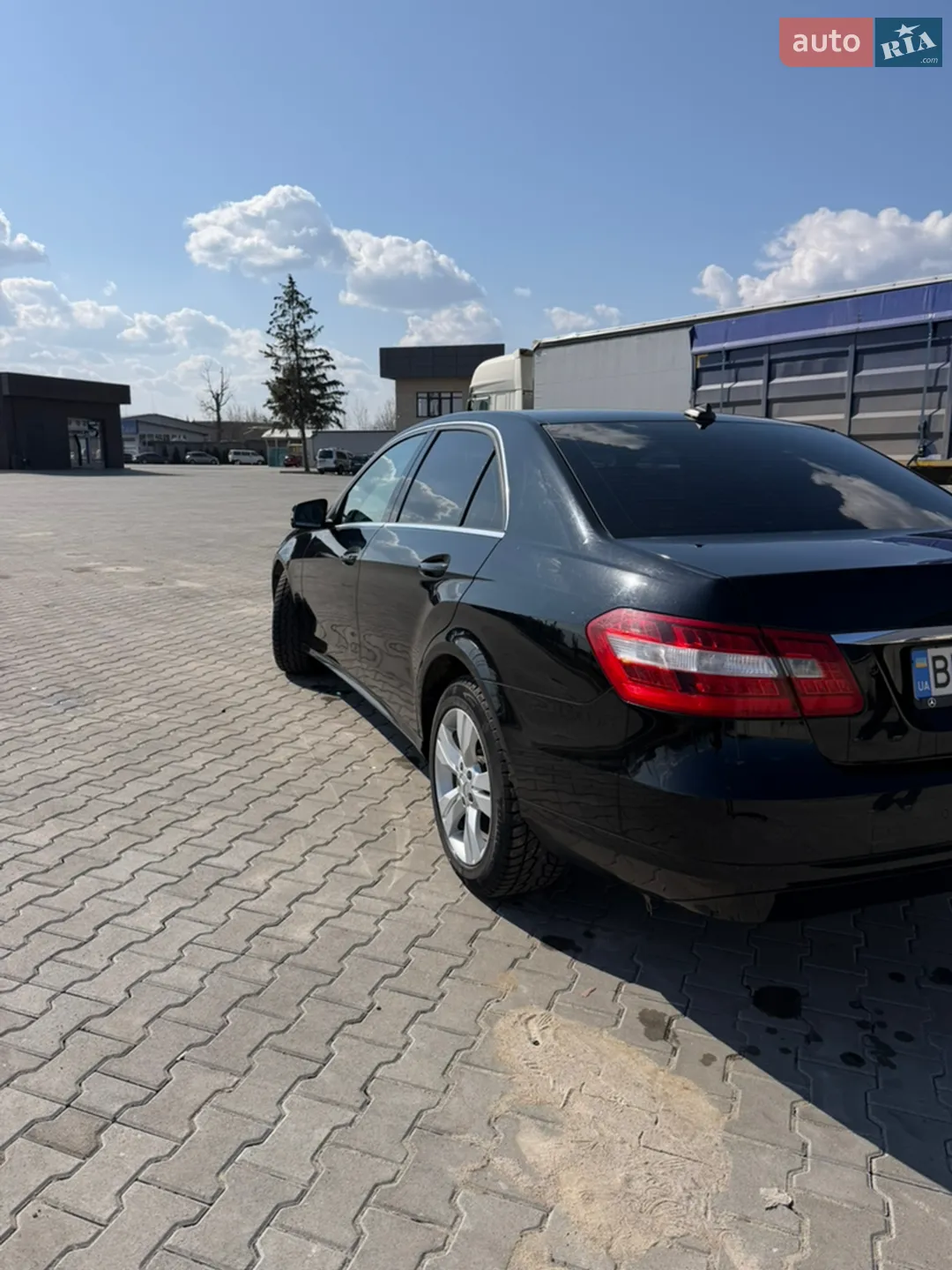 2011 Mercedes-Benz E-klasse - мініатюра 3