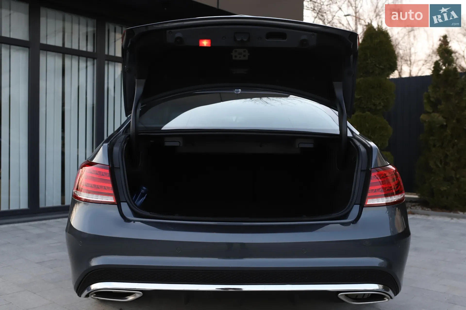 2015 Mercedes-Benz E-klasse - мініатюра 31