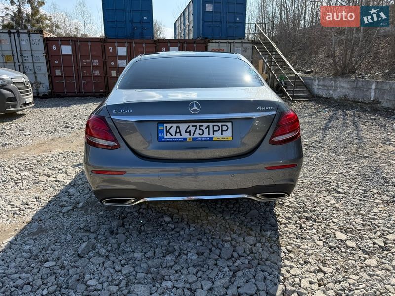 Седан Mercedes-Benz E-Class 2019 в Киеве