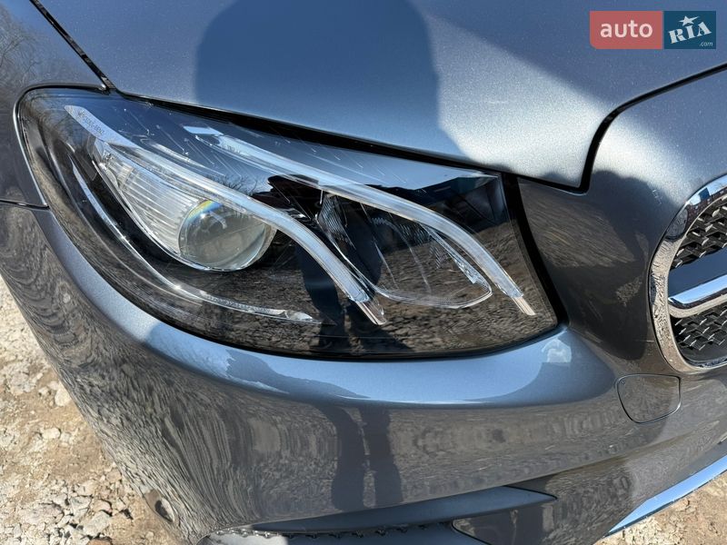 Седан Mercedes-Benz E-Class 2019 в Киеве
