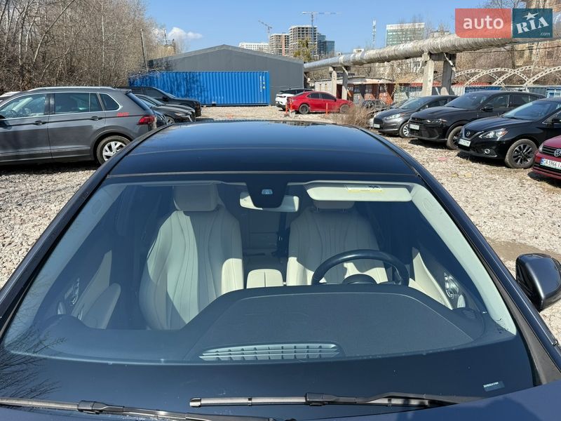 Седан Mercedes-Benz E-Class 2019 в Киеве