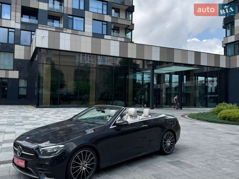 Mercedes-Benz E-Class 2021