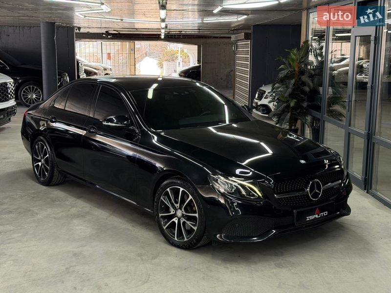 Mercedes-Benz E-Class 2016