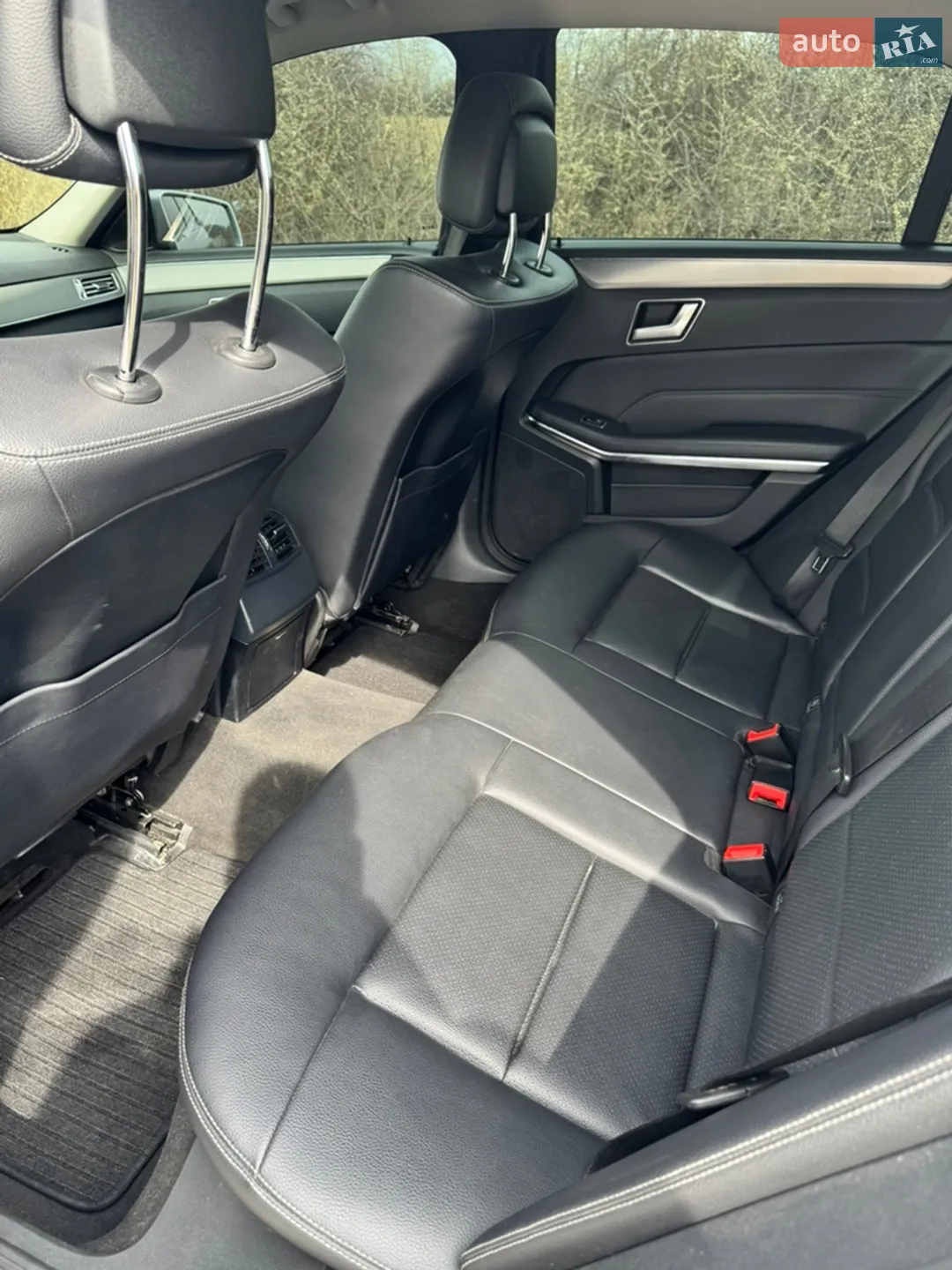 2013 Mercedes-Benz E-klasse - мініатюра 16