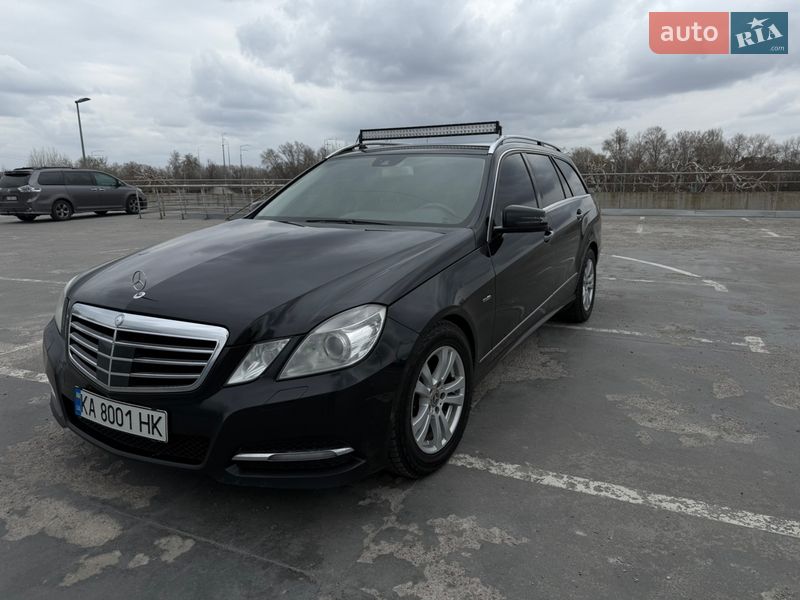 Mercedes-Benz E-Class 2011
