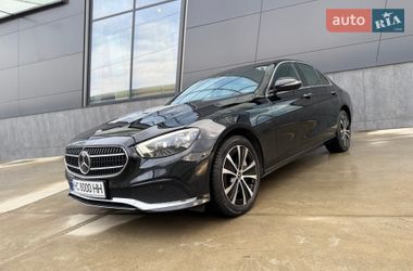 Седан Mercedes-Benz E-Class 2021 в Львове