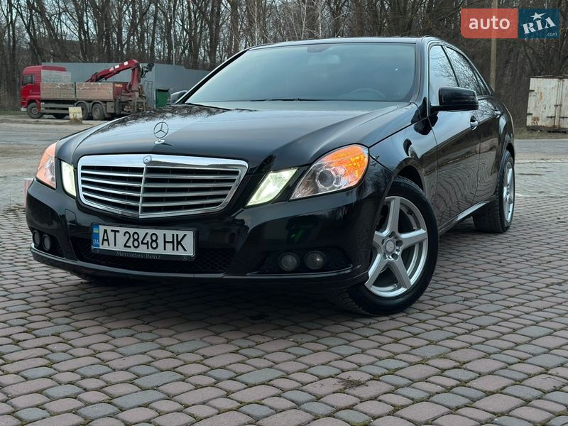 Mercedes-Benz E-Class 2011