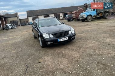 Универсал Mercedes-Benz E-Class 2008 в Черновцах