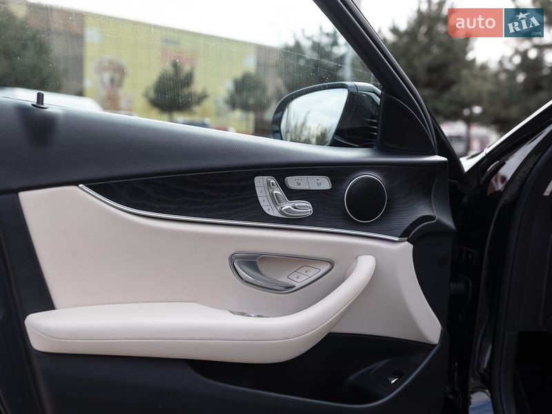 Седан Mercedes-Benz E-Class 2016 в Одессе