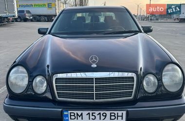 Седан Mercedes-Benz E-Class 1999 в Сумах