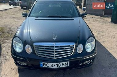 Седан Mercedes-Benz E-Class 2006 в Шептицькому