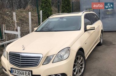 Универсал Mercedes-Benz E-Class 2010 в Киеве