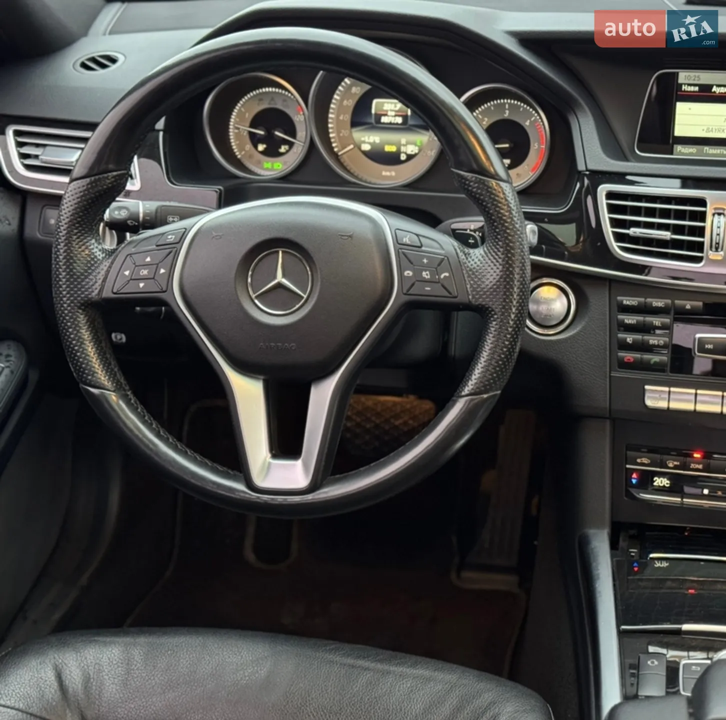 2014 Mercedes-Benz E-klasse - фото 1