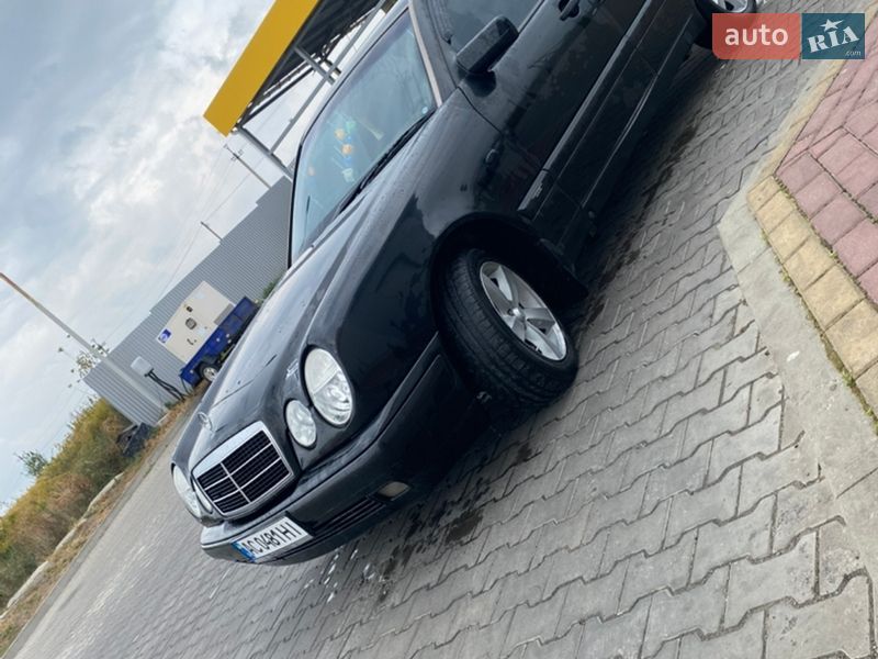 Седан Mercedes-Benz E-Class 1996 в Луцке