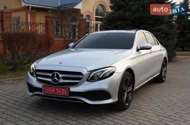 Седан Mercedes-Benz E-Class 2018 в Киеве