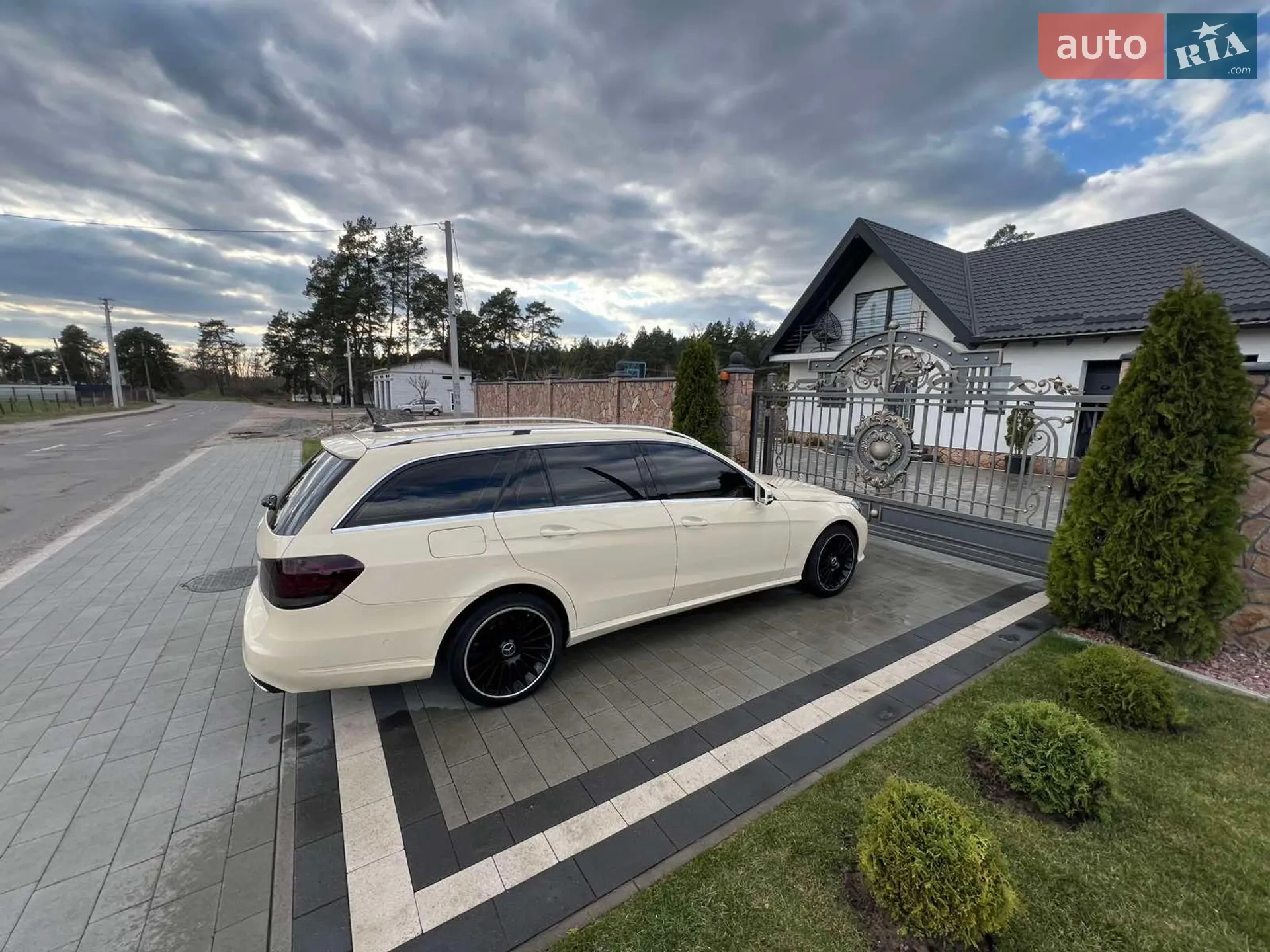 2014 Mercedes-Benz E-klasse - мініатюра 33
