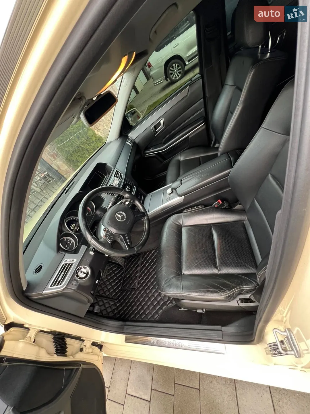 2014 Mercedes-Benz E-klasse - мініатюра 43
