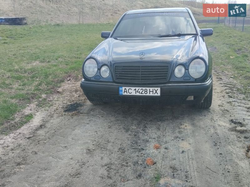 Mercedes-Benz E-Class 1997