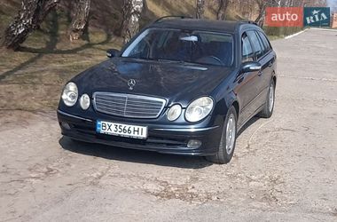 Универсал Mercedes-Benz E-Class 2004 в Остроге