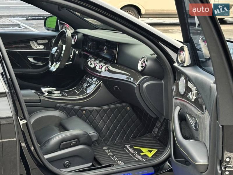 Седан Mercedes-Benz E-Class 2019 в Киеве