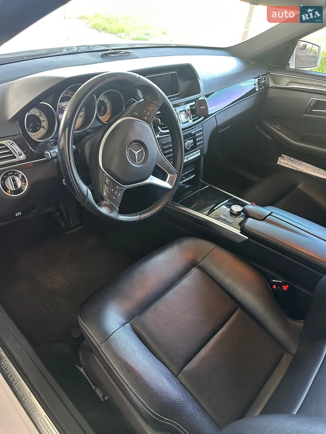 2013 Mercedes-Benz E-klasse - мініатюра 21