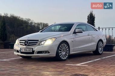 Купе Mercedes-Benz E-Class 2010 в Киеве